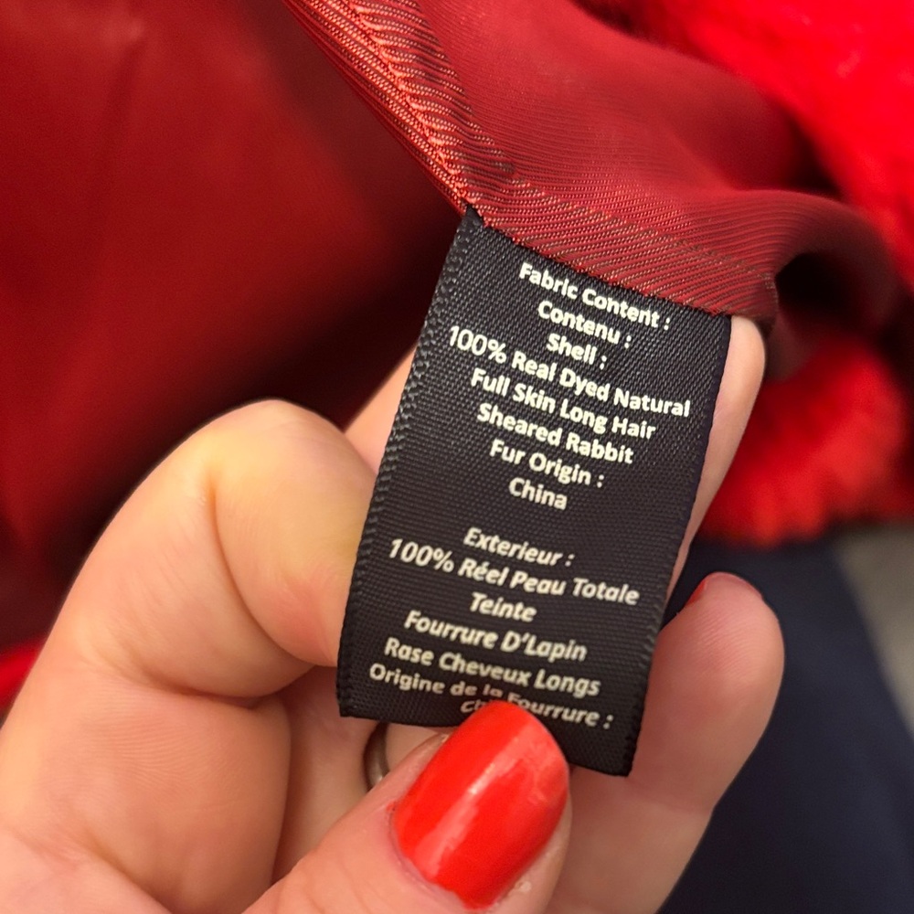 Luxurious 100% Red Rabbit Fur Coat - Picture 3 of 7